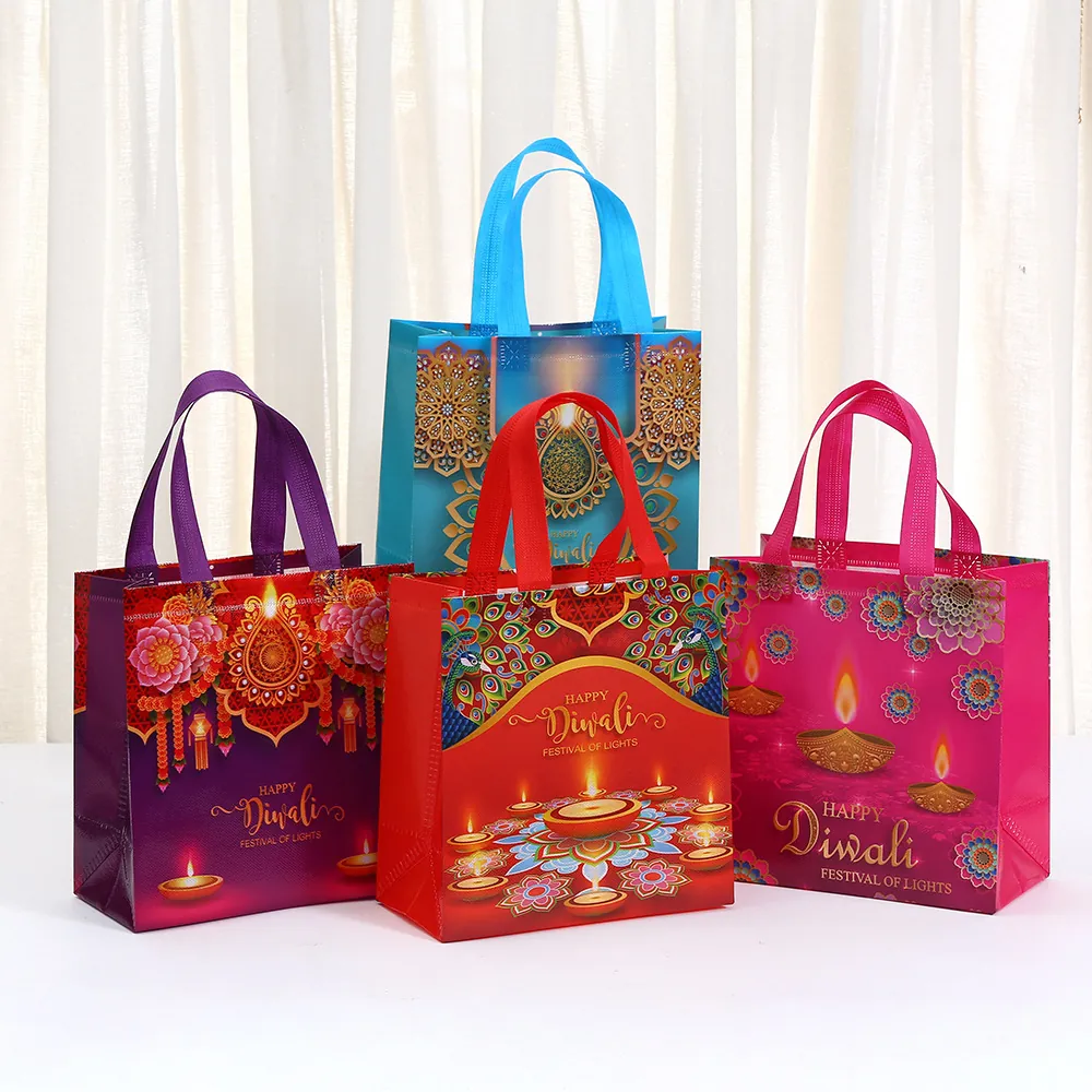Sac Cadeau Happy Diwali en Tissu non Tissé Imprimé Mandala Lampe Diya Sac à Main pour Célébration de Festival Cadeaux de Fête