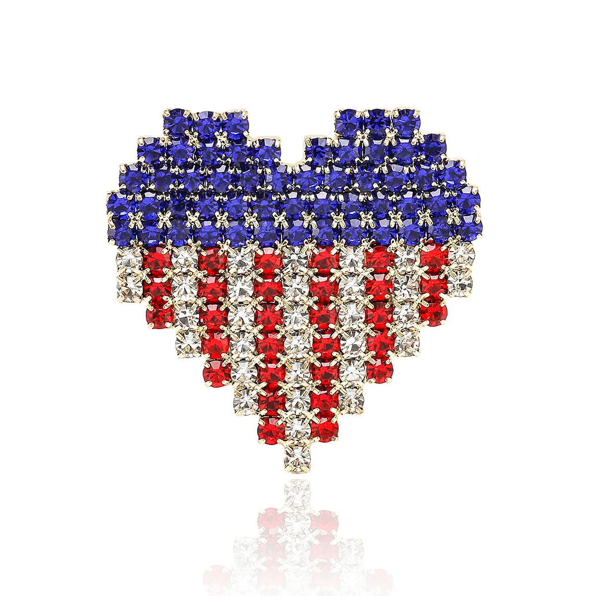 Broche Drapeau en Forme de Cœur en Alliage à la Mode Avec Strass Multicolores Drapeau USA Russie Broche de Revers Patriote Bijou
