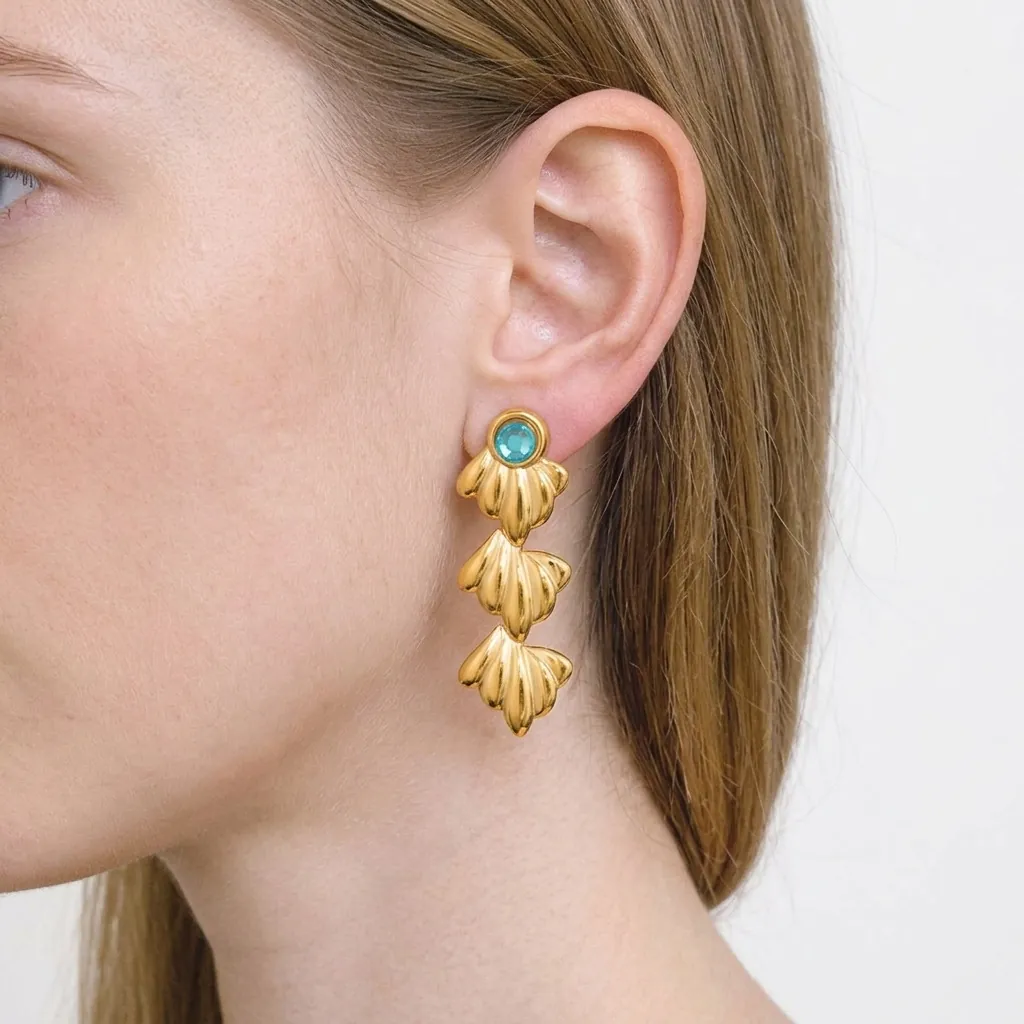 Boucles D'oreilles Pendantes Coquille Étages Acier Inoxydable Zircon Bleu Inlay Plaqué Or 18K Étanche Bijoux Pour Femmes
