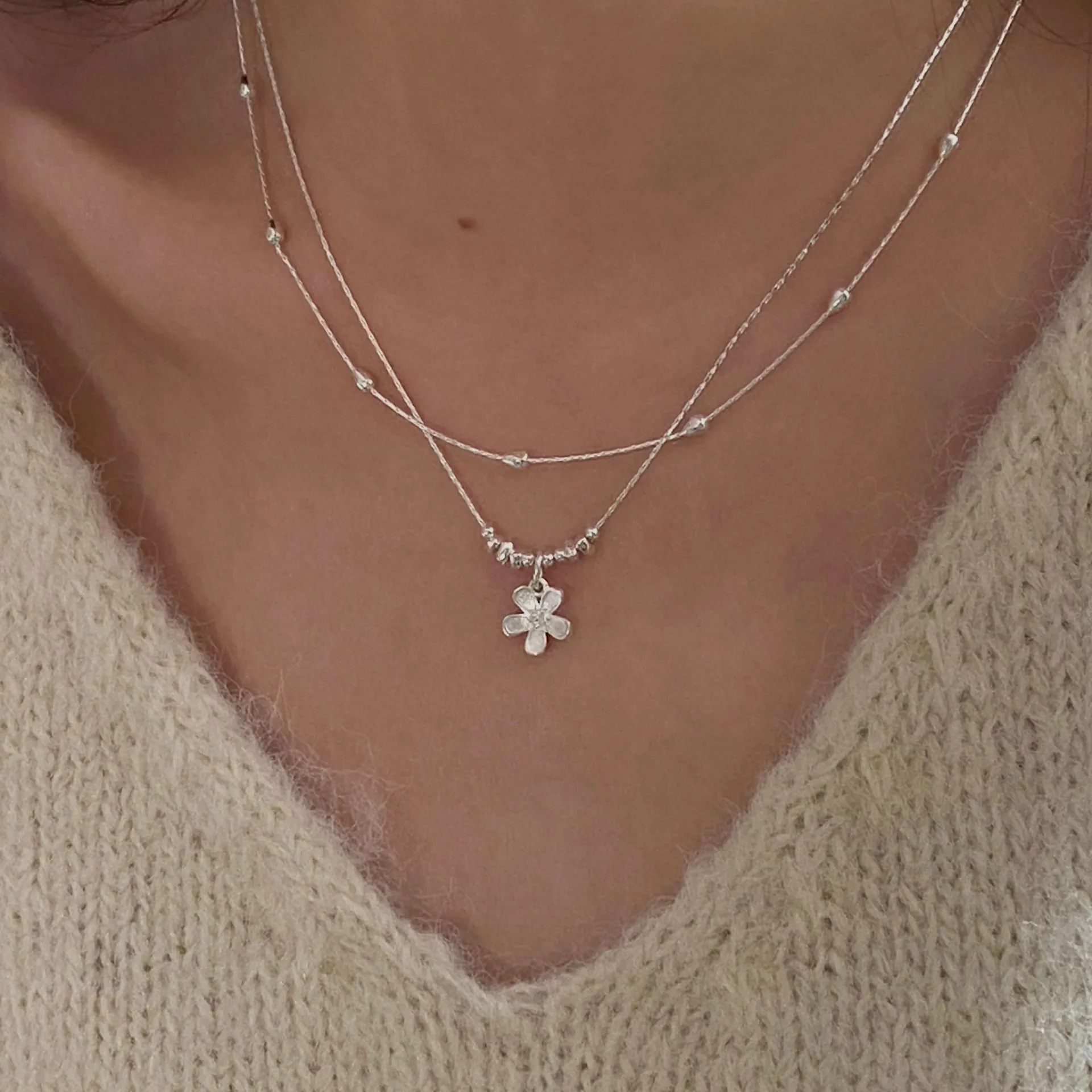 925 Sterling Silver Flower Pendant Necklace For Women Korean Minimalist Crushed Silver Sweet Floral Clavicle Chain Jewelry