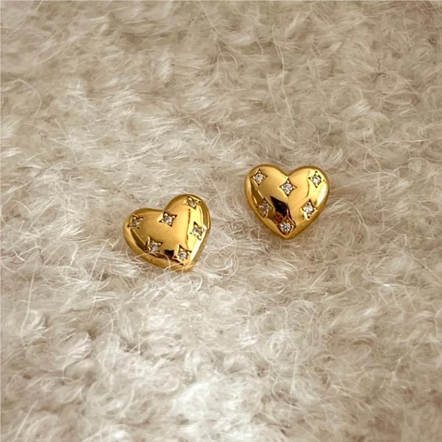 Sparkling Zirconia Heart Stud Earrings With 925 Sterling Silver Post Elegant Gold Silver Heart Earrings For Women Wedding Party Jewelry