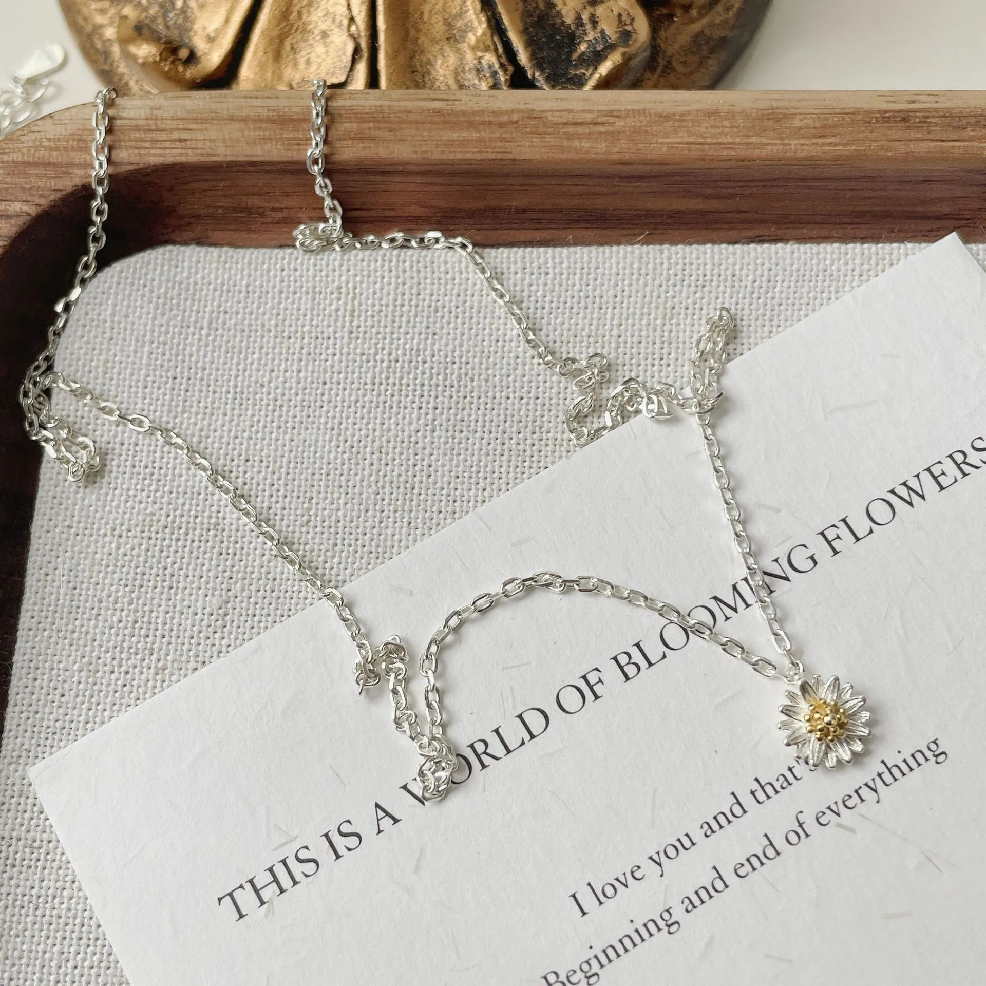 S925 Sterlingsilber Gänseblümchen Anhänger Halskette Für Damen Winzige Blume Schmuck Einfacher Ins Stil Gänseblümchen Halsketten