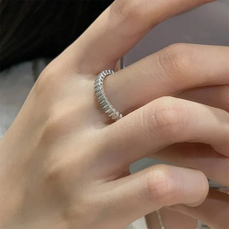 925 Sterling Silver Vertical Stripe Ring For Women Men Minimalist Industrial Style Gear Texture Plain Silver Finger Jewelry