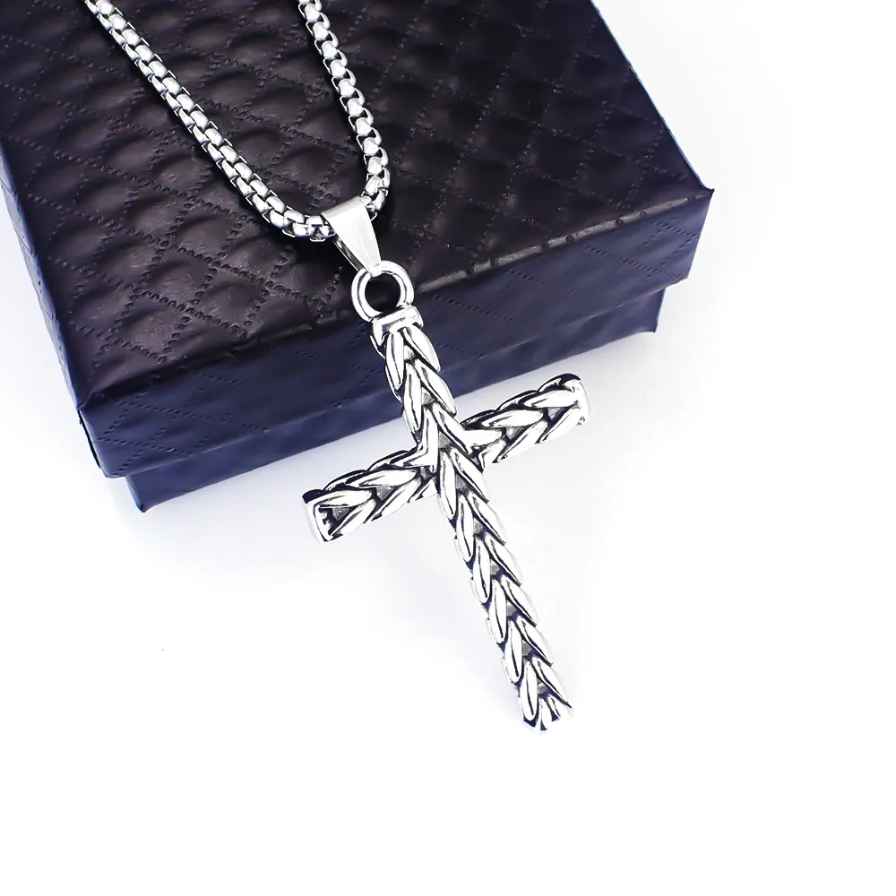 Vintage Stainless Steel Cross Pendant Necklace For Men Punk Gothic Skull Wolf Lion Angel Snake Hip Hop Jewelry Neckless
