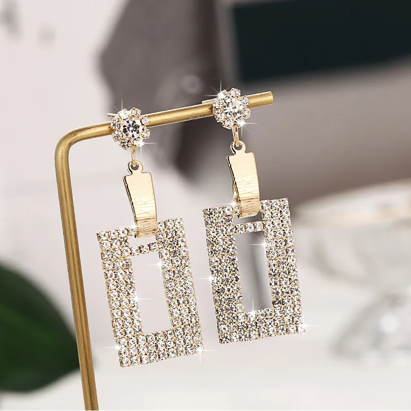 Western Fashion Oversized Rhinestone Rectangle Drop Earrings Long Pave Crystal Stud Earrings Alloy Stainless Steel Women Jewelry