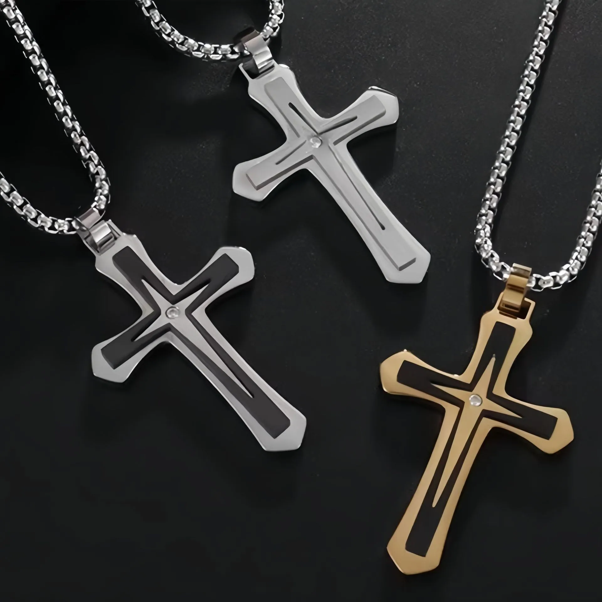 Collier Pendentif Croix Acier Titane Avec Strass Hip Hop Punk Double Couche Bijoux Pour Hommes Femmes