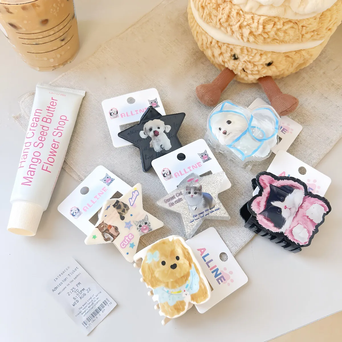 Cute Cartoon Cat Dog Acrylic Hair Clips For Women Sweet Korean Style Star Bow Hair Claw Clips Fashion Hair Accessories