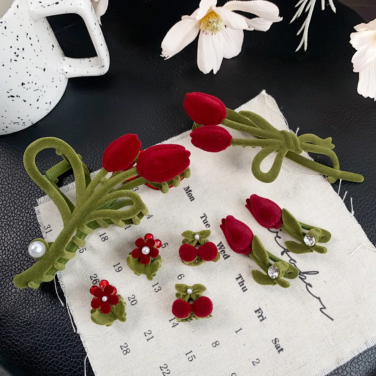 Pince À Cheveux Fleur De Tulipe Flocage Pour Femmes Alliage Künstliche Perle D'imitation Strass Accessoire Cheveux Doux Rouge Vert Floral