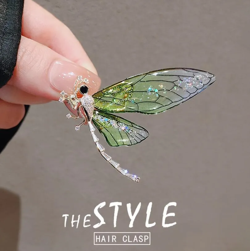 Vintage Dragonfly Brooch Alloy Rhinestone Inlaid Zircon Wings Suit Pin For Women Banquet Wedding Party Jewelry Accessories