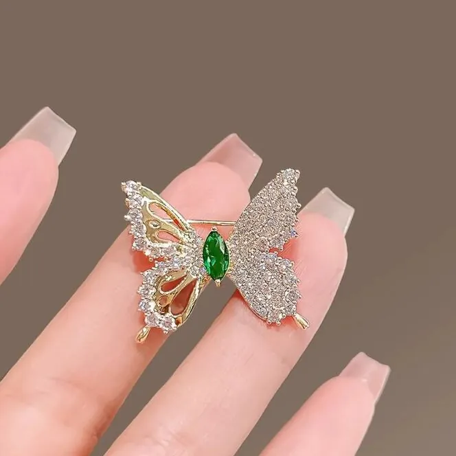 Elegant Butterfly Brooch With Sparkling Rhinestones Alloy Scarf Clip Decorative Anti-exposure Pin Fashion Accessory For Women Gift