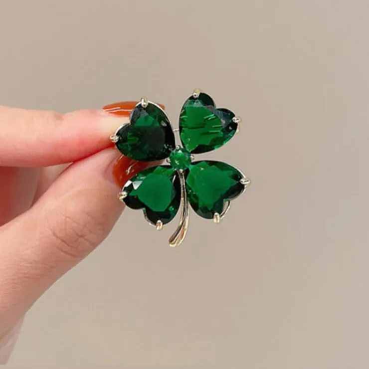 Elegant Four Leaf Clover Brooch Green Rhinestone Inlaid Zinc Alloy Pin For Women Fashion Jewelry Accessories Gifts