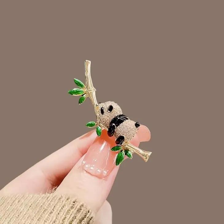 Vintage Alloy Enamel Panda Bamboo Brooch With Rhinestones Gold Plated Animal Lapel Pin For Women Party Accessory Jewelry