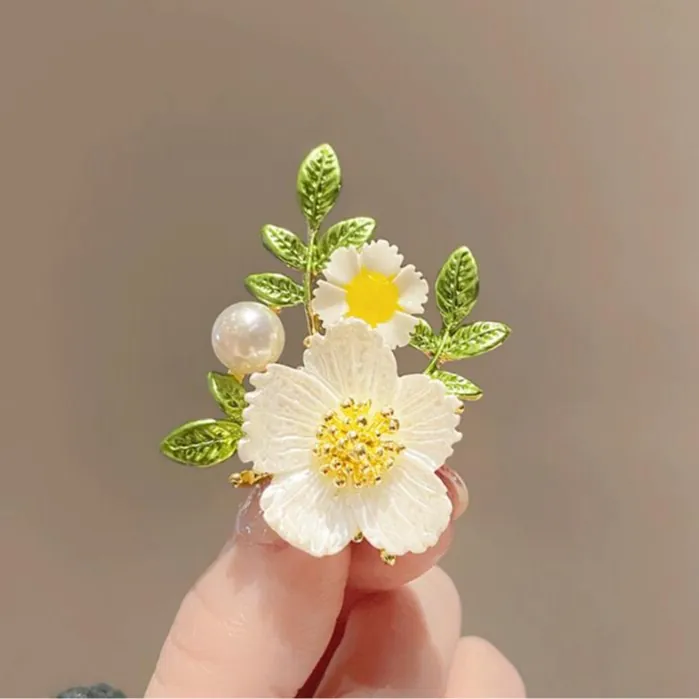 Pastorale Frische Legierung Gänseblümchen Blume Brosche Mit Weißen Künstliche Perlen Emaille Blätter Süße Blumige Korsett Pin Damen Schmuck