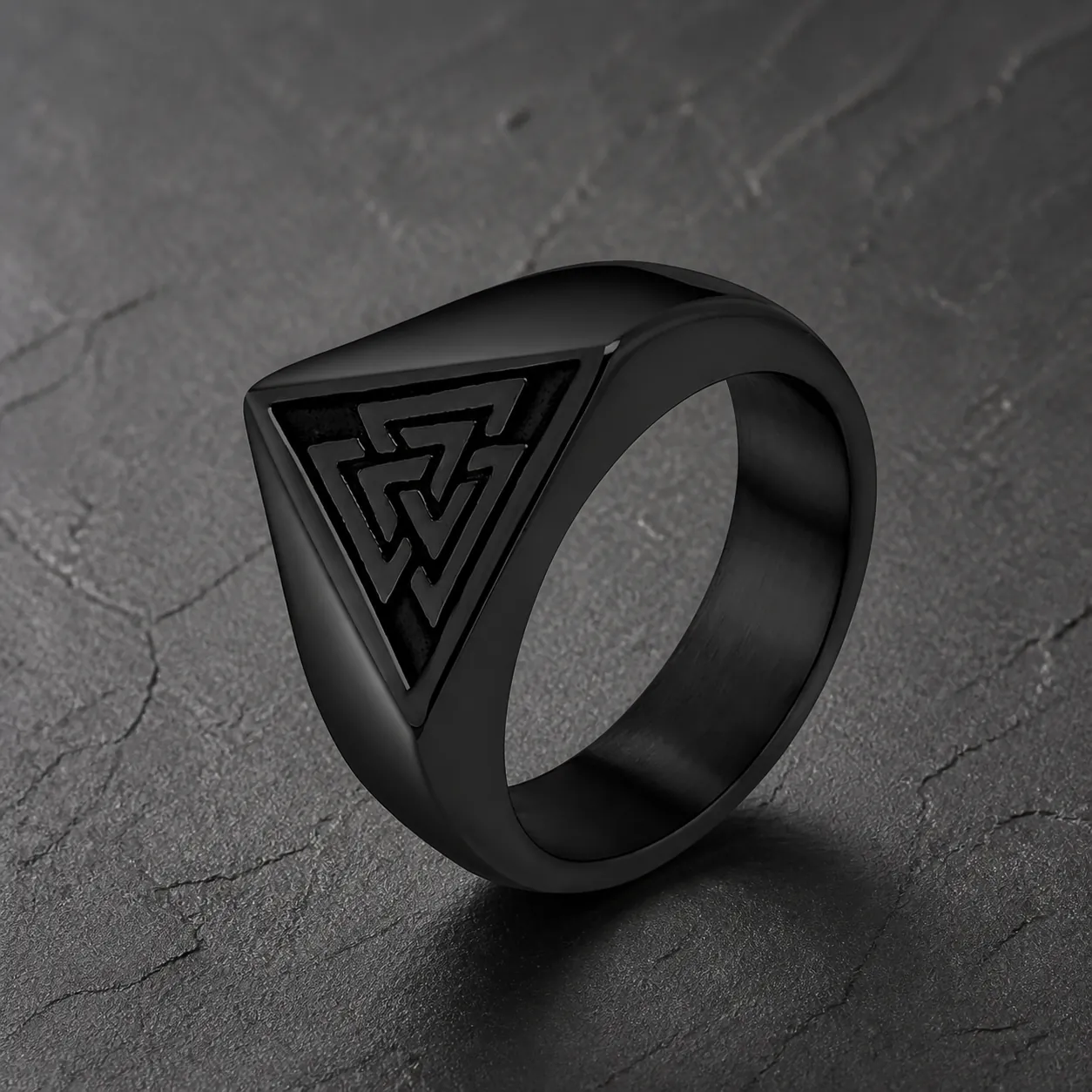 Nordic Viking Valknut Ring Men Stainless Steel Triangle Signet Ring Vintage Odin Symbol Mythology Jewelry Jewelry Ring Gift