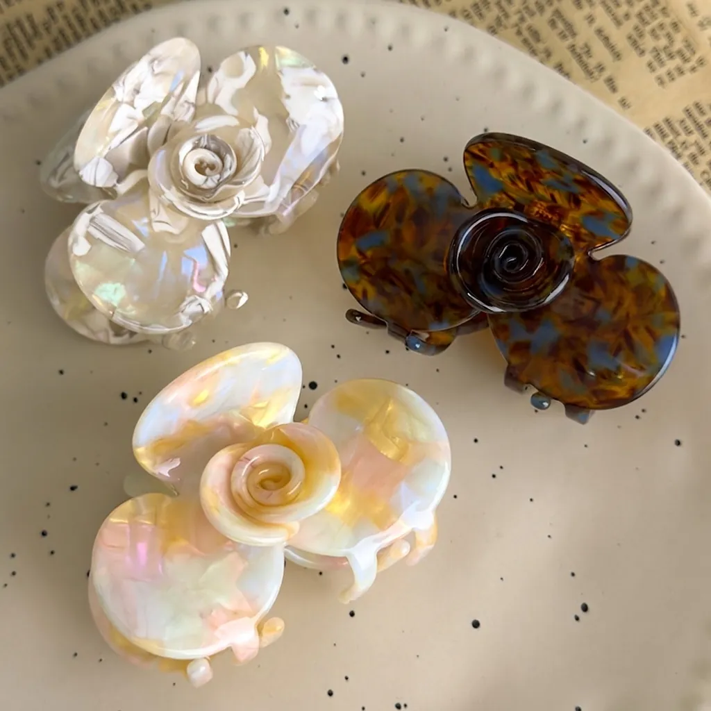 French Vintage Acetate Camellia Flower Hair Claw Clip Elegant Medium Floral Shark Clip Hair Accessories For Women