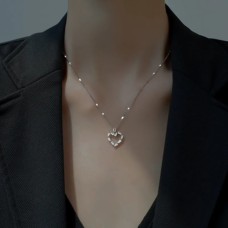 Collier En Argent Sterling 925 Avec Pendentif Coeur Évidé Incrusté De Zircone Baguette Bijoux De Mode Minimaliste Femme