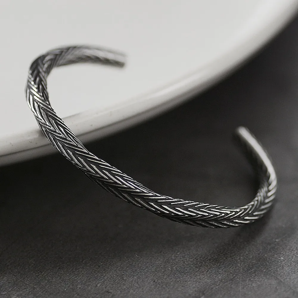 Vintage Viking Pattern Open Cuff Bangle For Men Women Retro Silver Woven Texture Alloy Bangle Adjustable Fashion Jewelry Bracelet