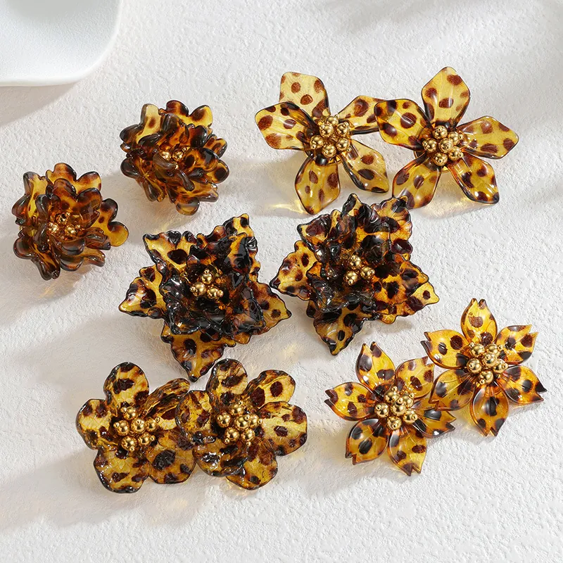 Vintage Leopard Print Flower Stud Earrings With Stainless Steel Earring Post Amber Tortoiseshell Acrylic Jewelry For Women