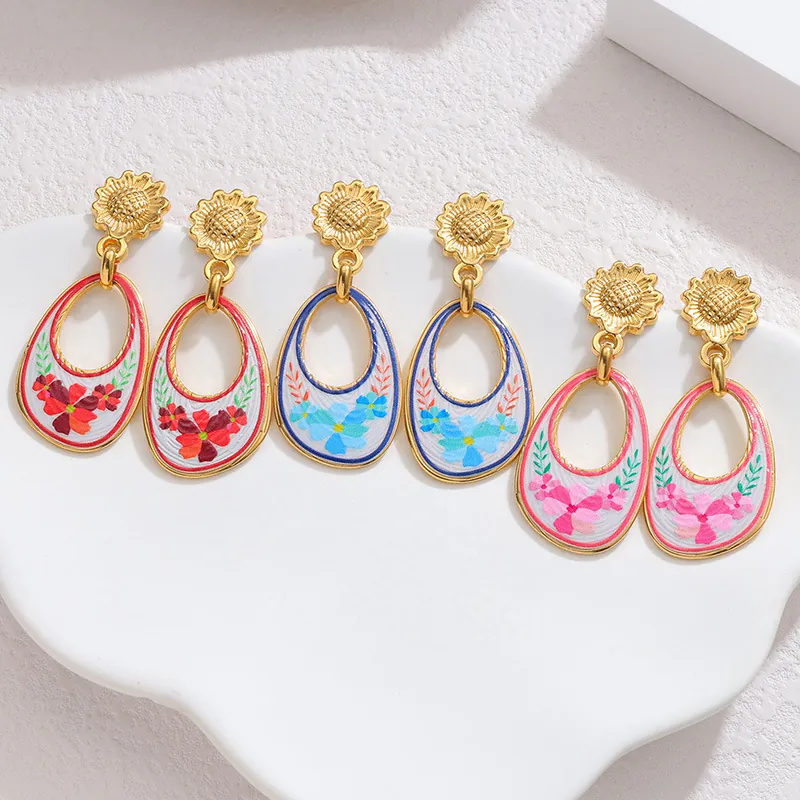 Vintage Painted Floral Hollow Water Drop Earrings Luxury Stainless Steel Sunflower Stud Earrings For Women Retro Jewelry