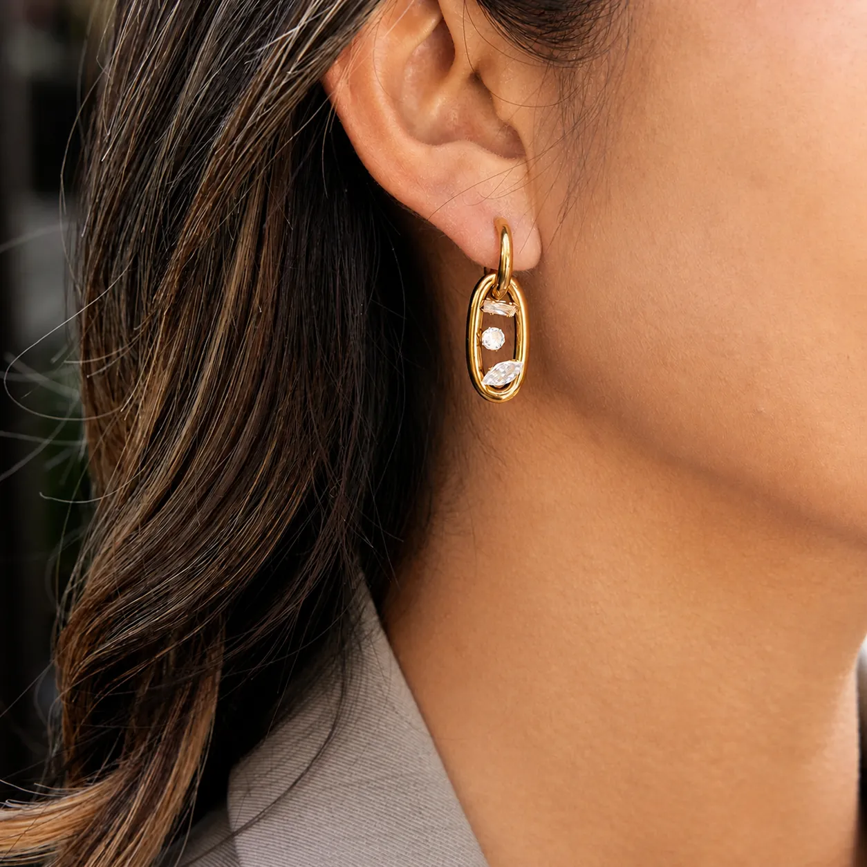Orecchini a Goccia in Acciaio Inossidabile con Zirconia per Donna Placcati Oro 18K Ovali Geometrici Anallergici