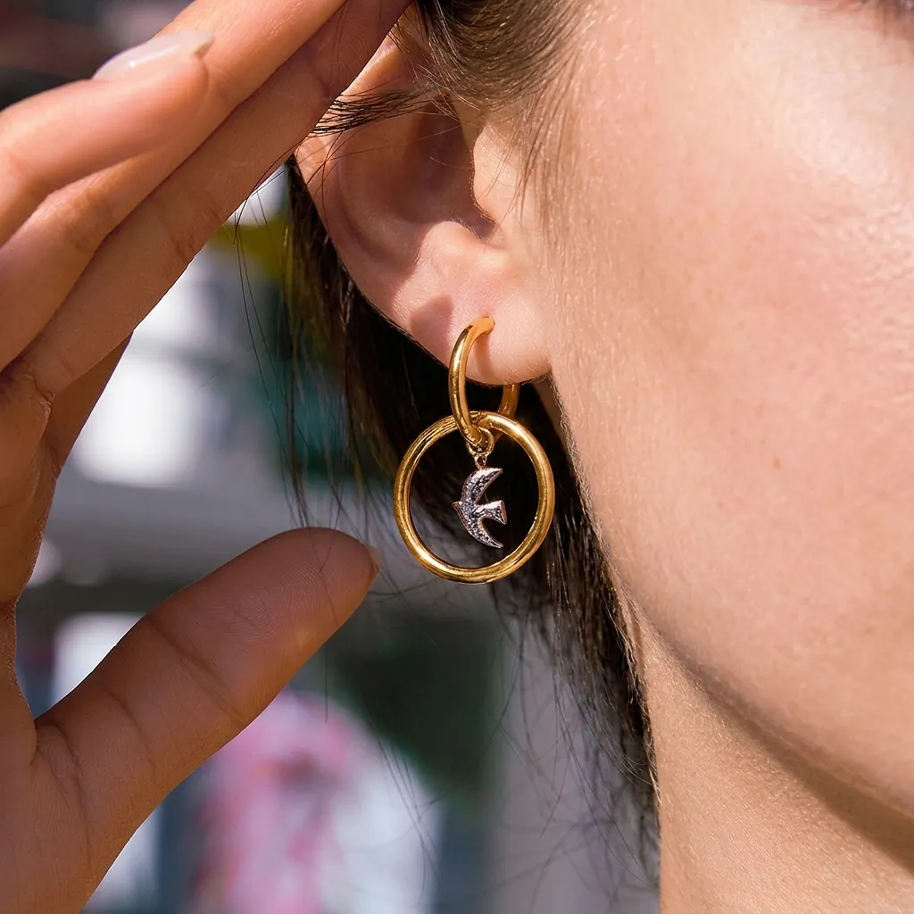 Edelstahl Vogel Schwalbe Anhänger Creolen 18K Vergoldet Zweifarbig Hypoallergener Schmuck Für Damen Mode Geschenk