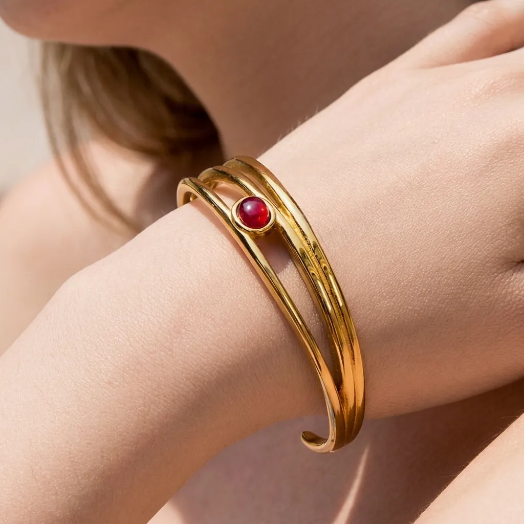 Lussuoso Bracciale Rigido Aperto a Tre Strati in Acciaio Inossidabile Con Pietra Naturale Rossa Placcato Oro Gioielli Vintage per Donna
