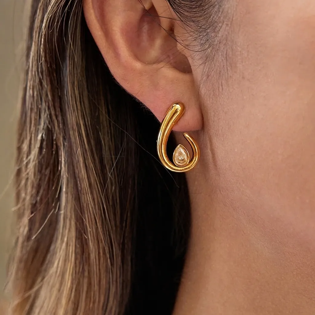 Boucles d'Oreilles Goutte d'Eau en Acier Inoxydable Plaqué Or 18K Zircon pour Femme Bijoux Hypoallergéniques Minimalistes