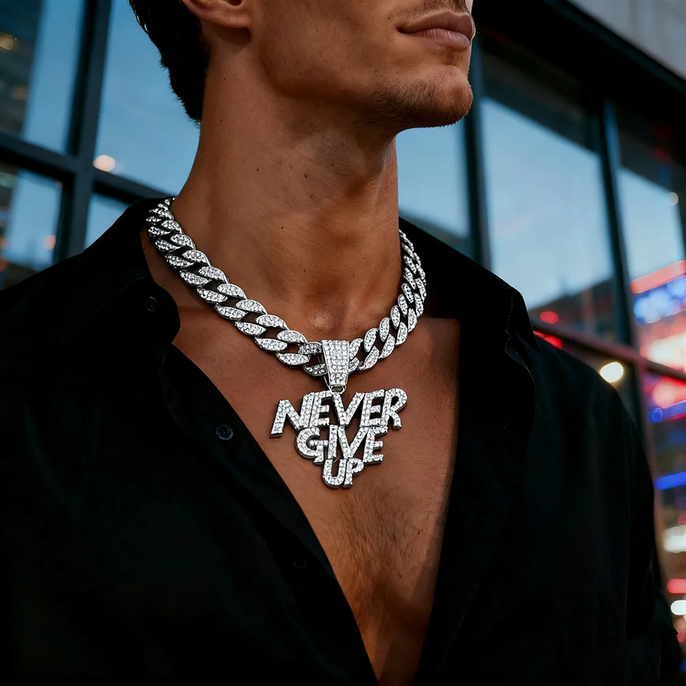 Hip Hop Alloy Never Give Up Letter Pendant Necklace Cuban Link Chain Iced Out Rhinestone Electroplated Fashion Jewelry For Men Women