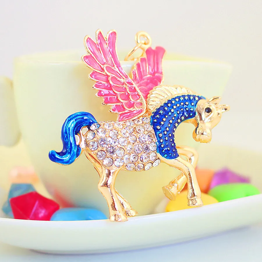 Porte-clés Cheval Volant Pégase en Strass Alliage de Zinc Émail Charme de Sac Mignon Mode Métal Anneau de Clé Voiture Cadeau