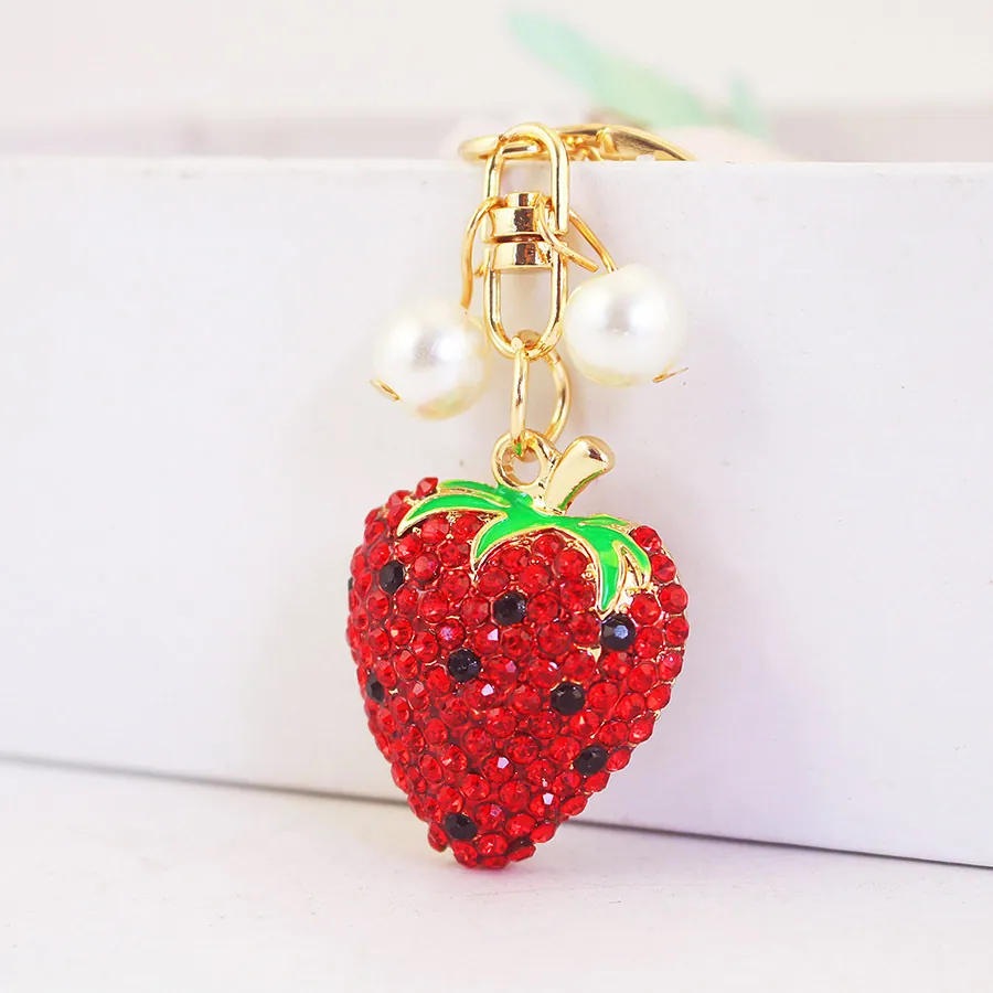 Cute Rhinestone Strawberry Fruit Keychain With Imitation Artificial Pearl Zinc Alloy Gold Bag Charm Metal Key Ring Jewelry For Women