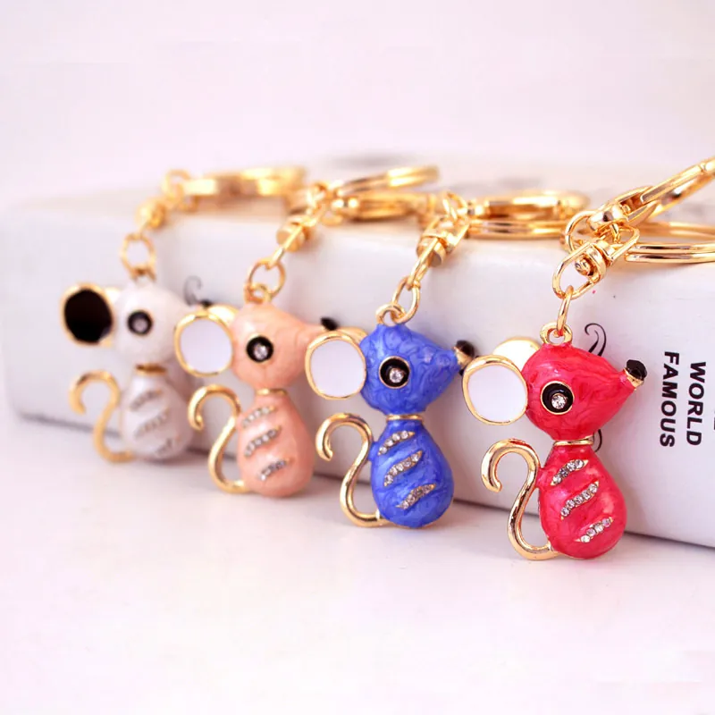 Porte-clés Souris Dessin Animé Mignon Émail Alliage de Zinc Strass Pendentif Animal Plaqué Or pour Décoration de Sac Femmes Cadeau