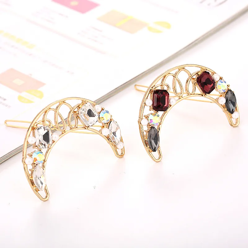 Vintage Alloy Moon Hair Clip For Women Gold Hollow Out Side Clip With Crystal And Faux Artificial Pearl Inlaid Elegant Hair Accessories