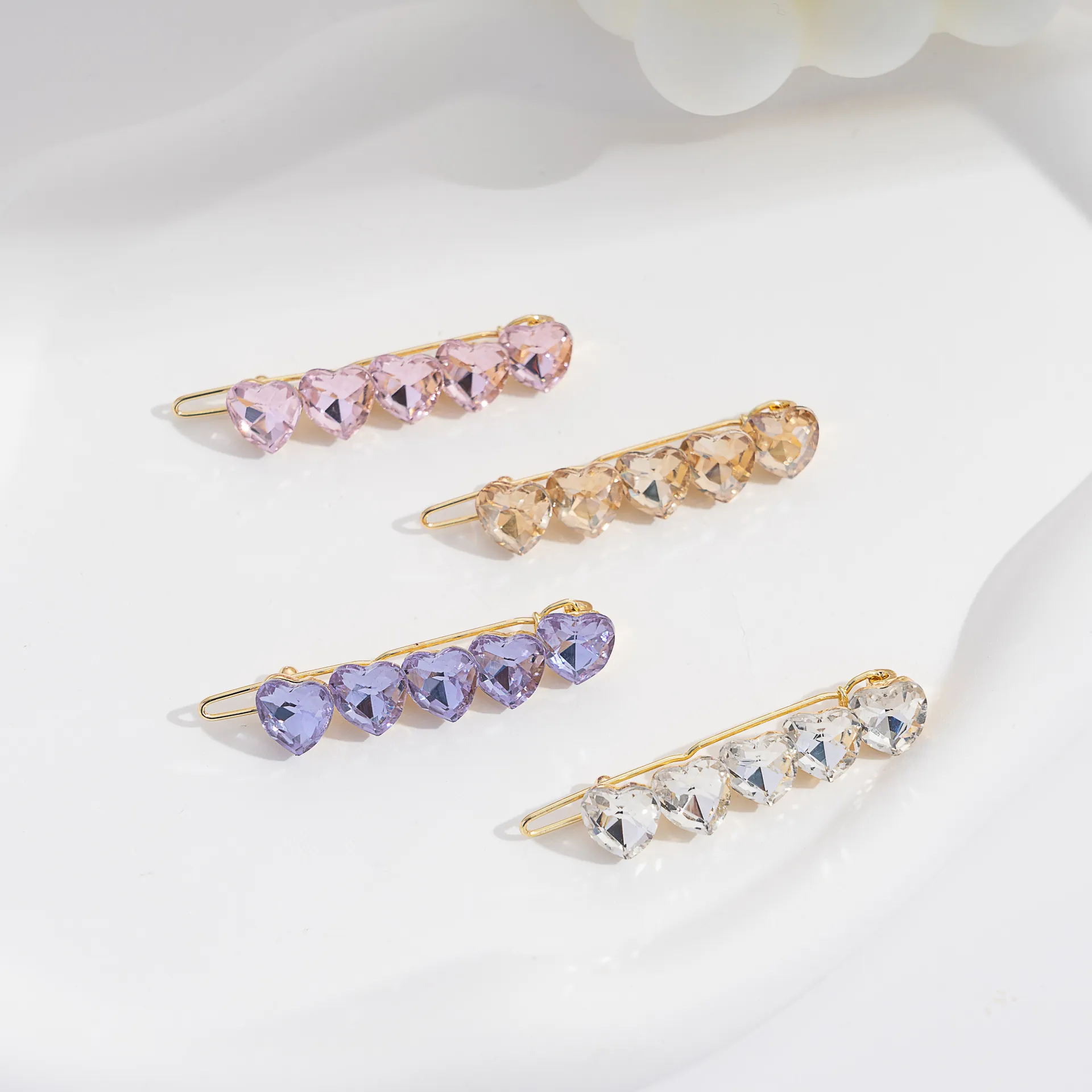 Zinc Alloy Rhinestone Heart Hair Clip For Women Sweet Heart Side Clip Crystal Hairpins Fashion Jewelry Headwear Accessory