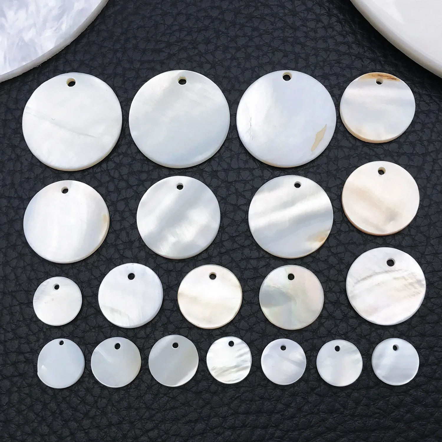 Breloques Rondes en Coquille Naturelle d'Eau Douce Nacre Polie Pendentifs Disque pour DIY Fabrication de Bijoux Accessoires