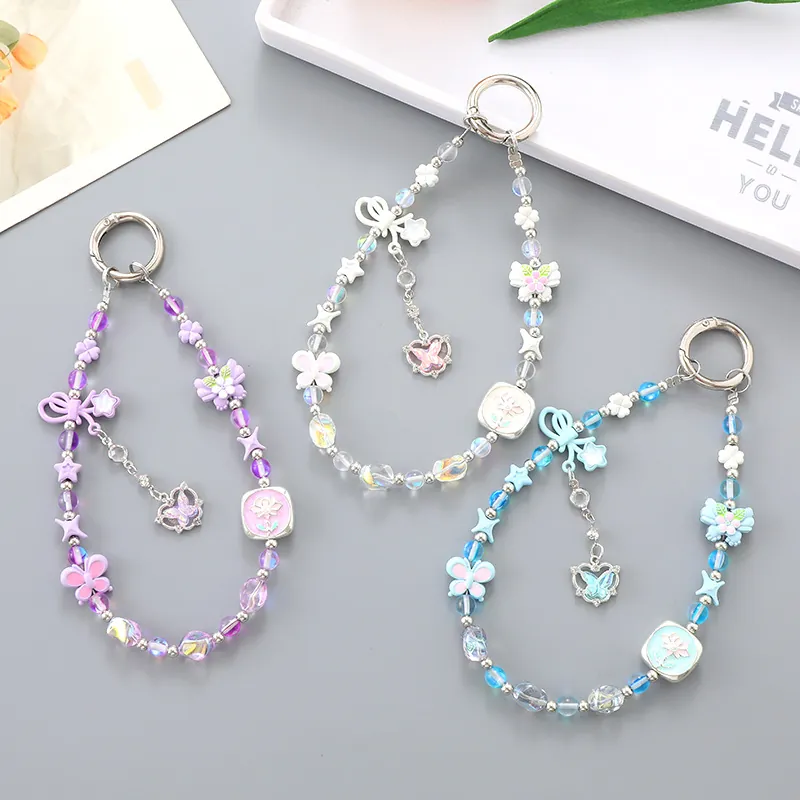 Porte-clés Papillon Trèfle à Perles Style Ins pour Femmes Pendentif De Sac en Perles Acryliques Bijou Coloré Doux Mode