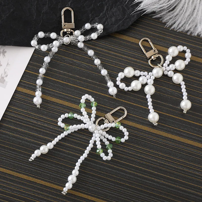 Handmade Beaded Artificial Pearl Bowknot Keychain For Women Fashion Bow Bag Charm Alloy Pendant Phone Decoration Jewelry Accessory