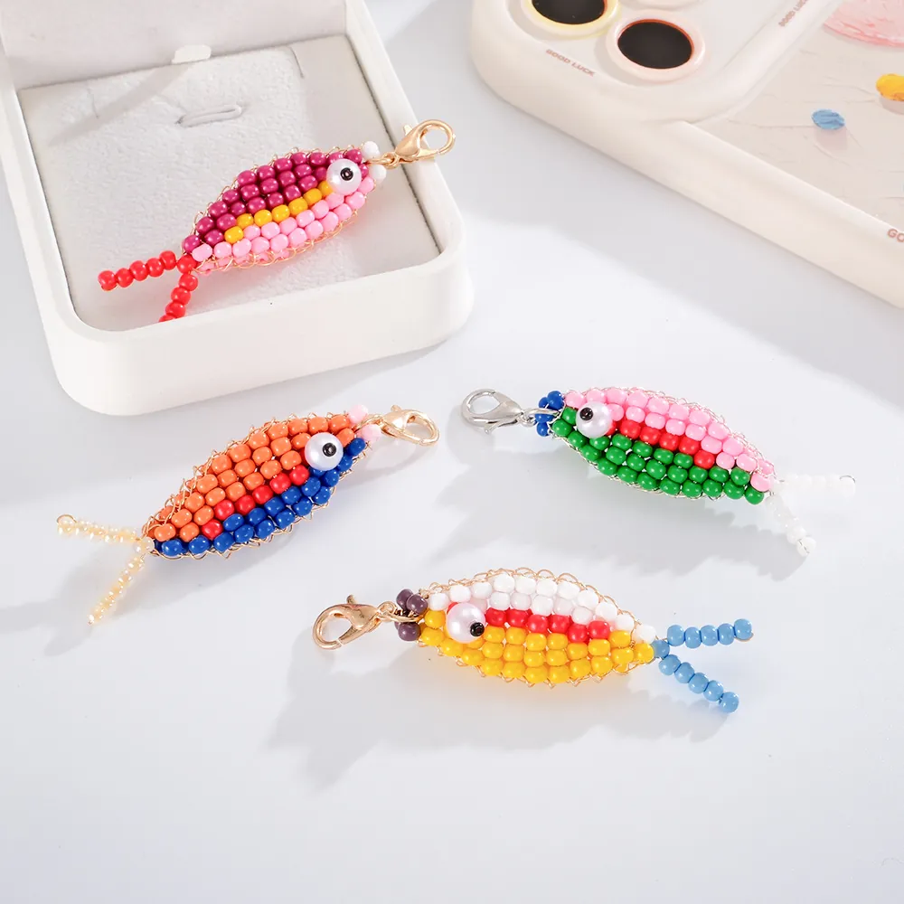 Porte-clés Poisson Perlé à la Main Dessin Animé Coloré Tissé Charme de Sac Pendentif de Téléphone Avec Fermoir Mousqueton