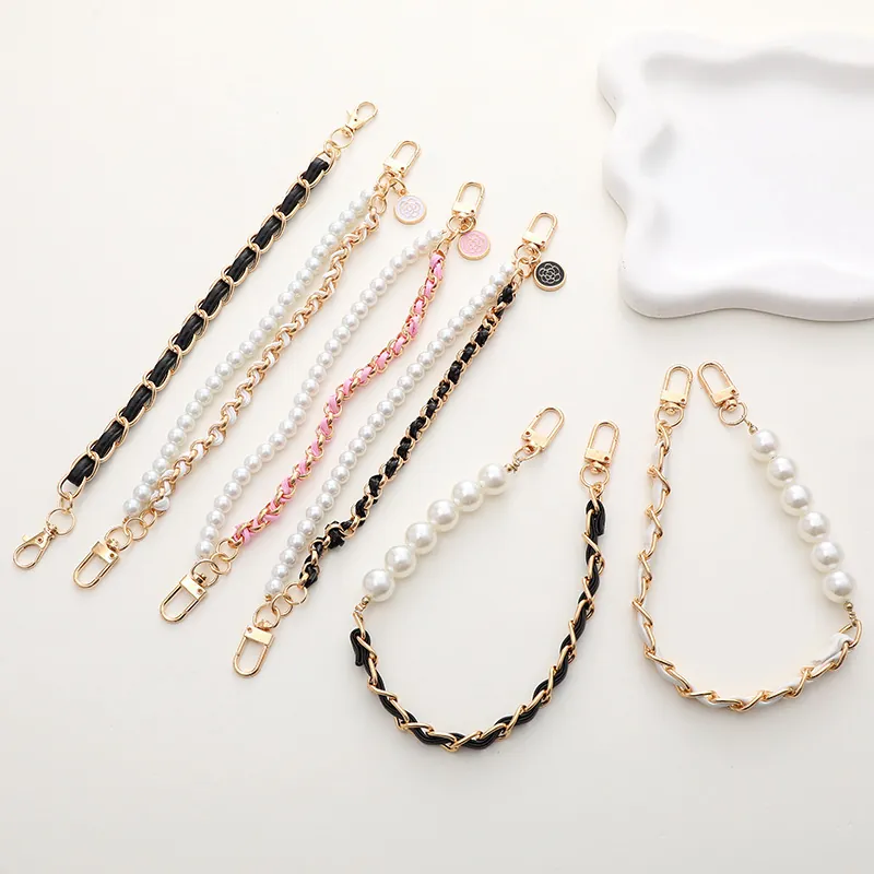 Élégante Sangle de Sac Double Chaîne Fausse Künstliche Perle Métal Cuir PU Entrelacé Camélia Cordon Téléphone Accessoire Femme
