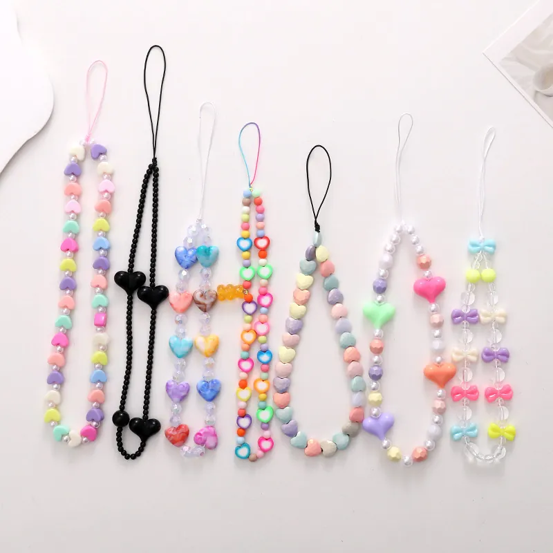 Handmade Colorful Heart Beaded Phone Lanyard Plastic Resin Short Phone Chain Anti-Lost Case Strap Accessory For Women