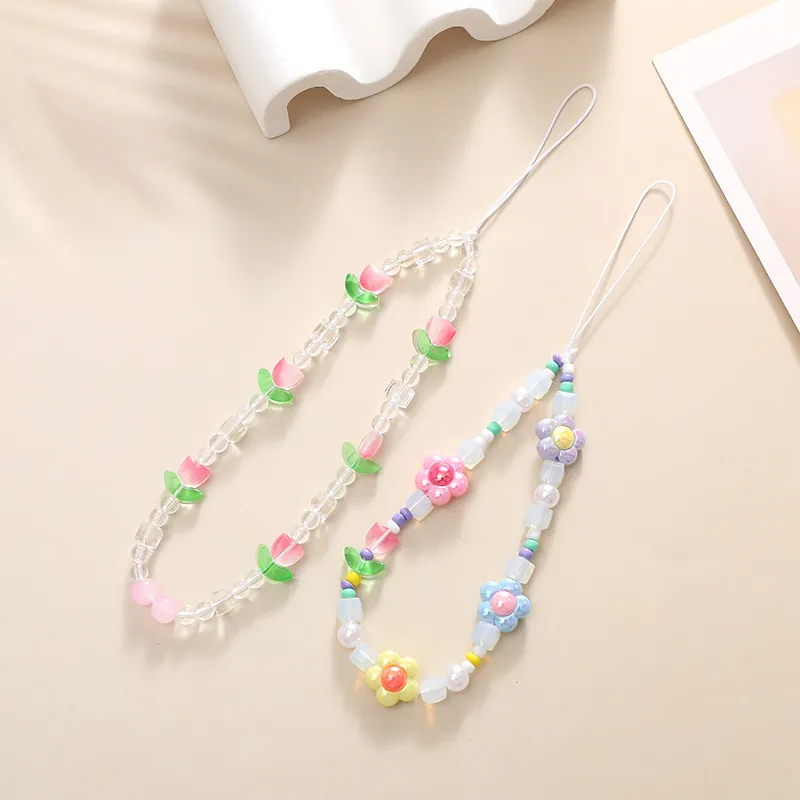 Tulip Flower Beaded Phone Strap Pink Acrylic Beads Anti-Lost Wrist Lanyard Heart Charm Decoration For Women Accessories