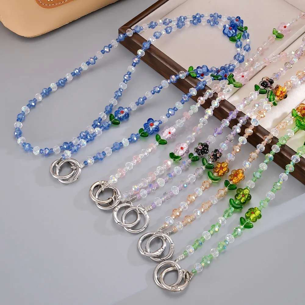 Fresh Flower Beaded Phone Lanyard Long Crossbody Chain For Women Handmade Glass Bead Botanical Shoulder Strap Bag Accessory