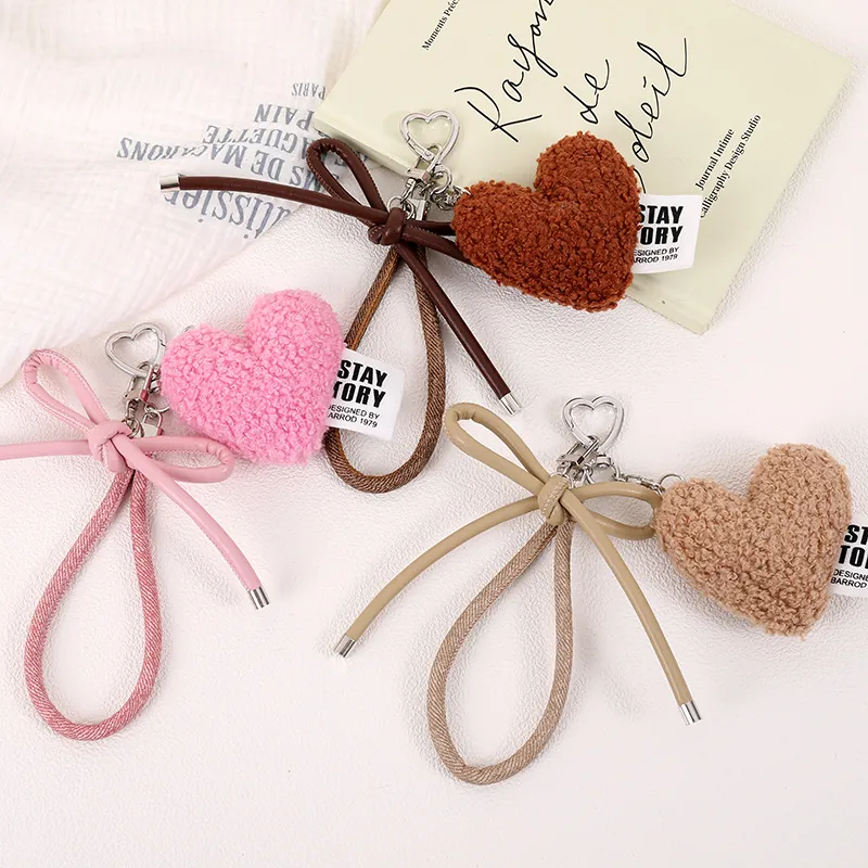 Koreanischer Stil Minimalistischer Plüsch Herz Taschenanhänger Mit Schleife Weicher Teddy Samt Schlüsselanhänger Handtaschen Damen