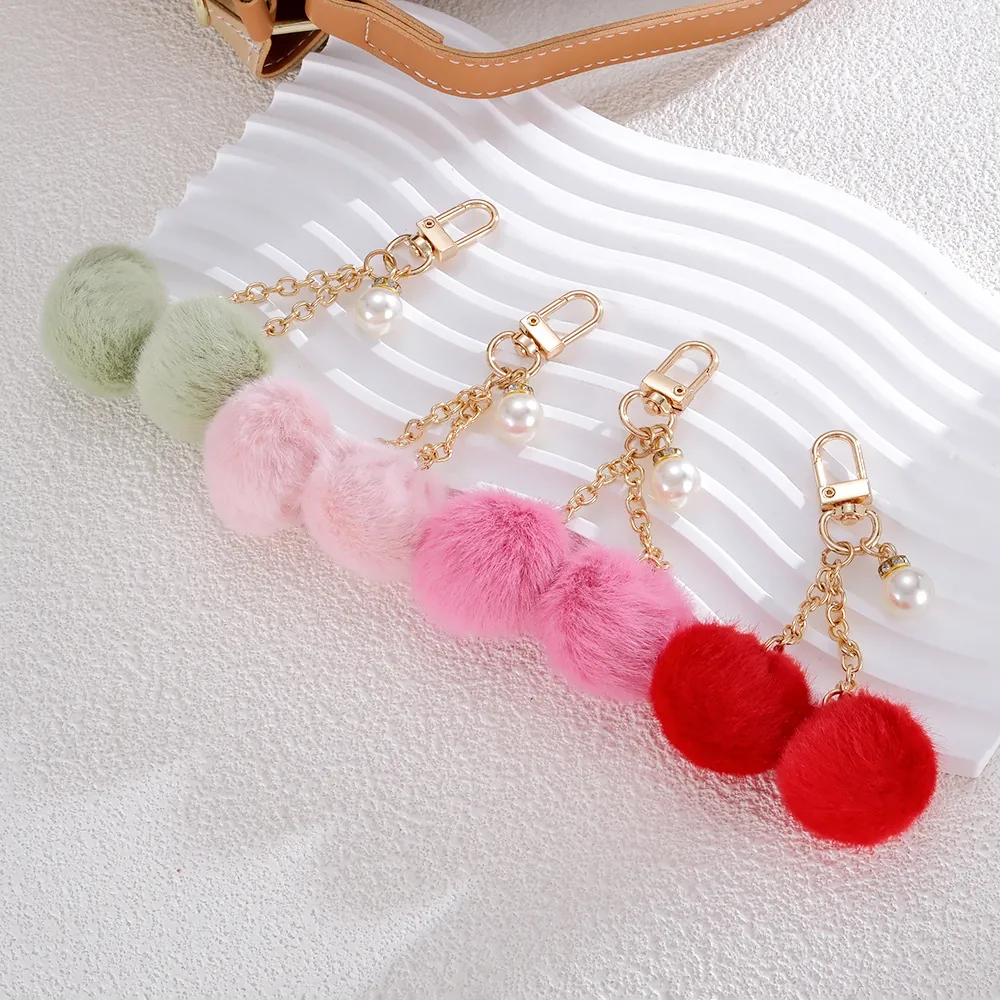 Fashion Faux Fur Double Pom Pom Bag Charm Artificial Pearl Pendant Keychain For Women Handbag Decoration Gold Chain Plush Key Ring
