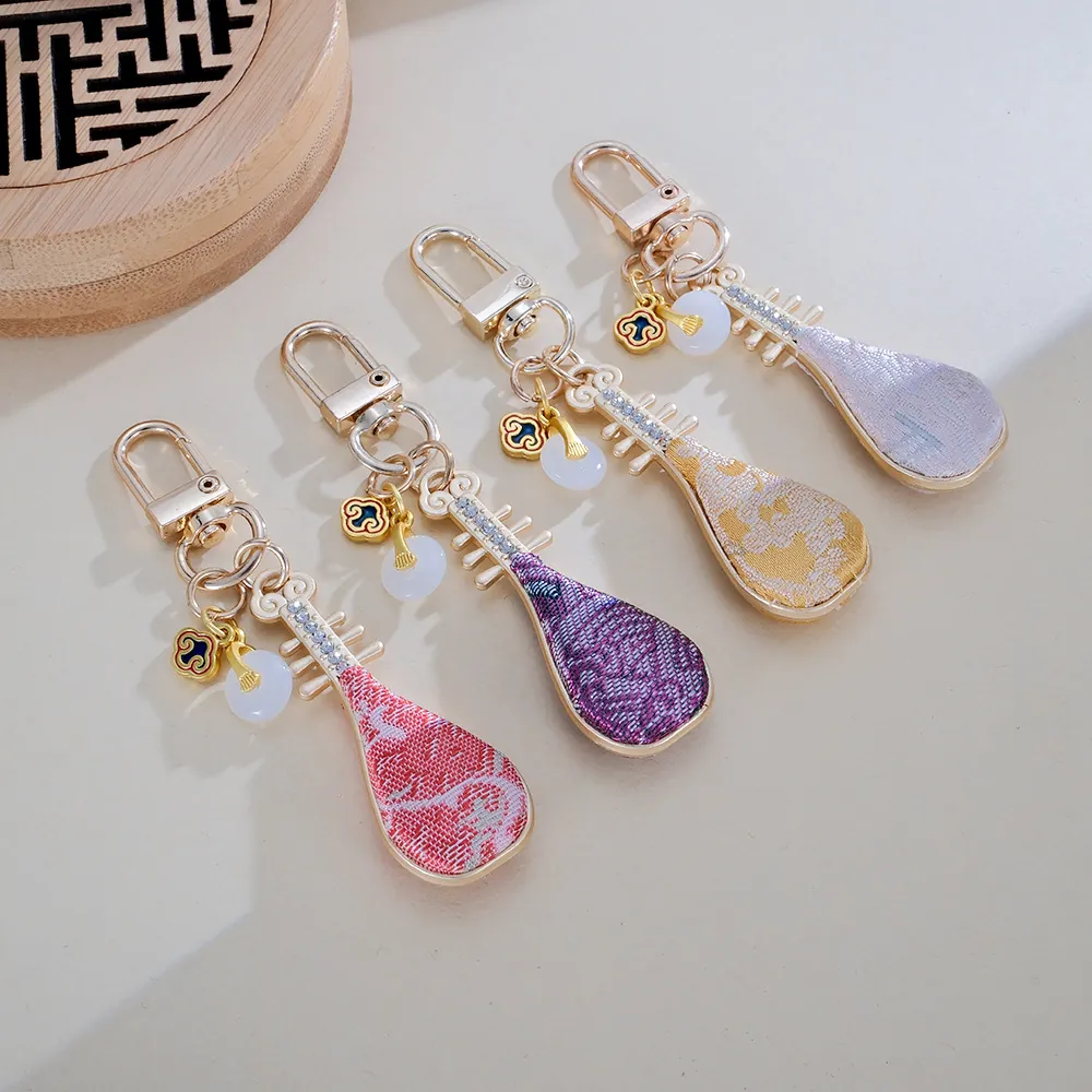 Handmade Chinese Style Pipa Shaped Keychain For Women Cotton Brocade Alloy Rhinestone Artificial Pearl Vintage Bag Pendant