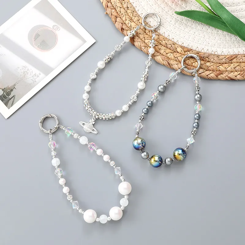 Handmade Beaded Keychain With Imitation Artificial Pearl Rhinestone Saturn Heart Pendant Fashion Bag Charm For Phone Women Accessory