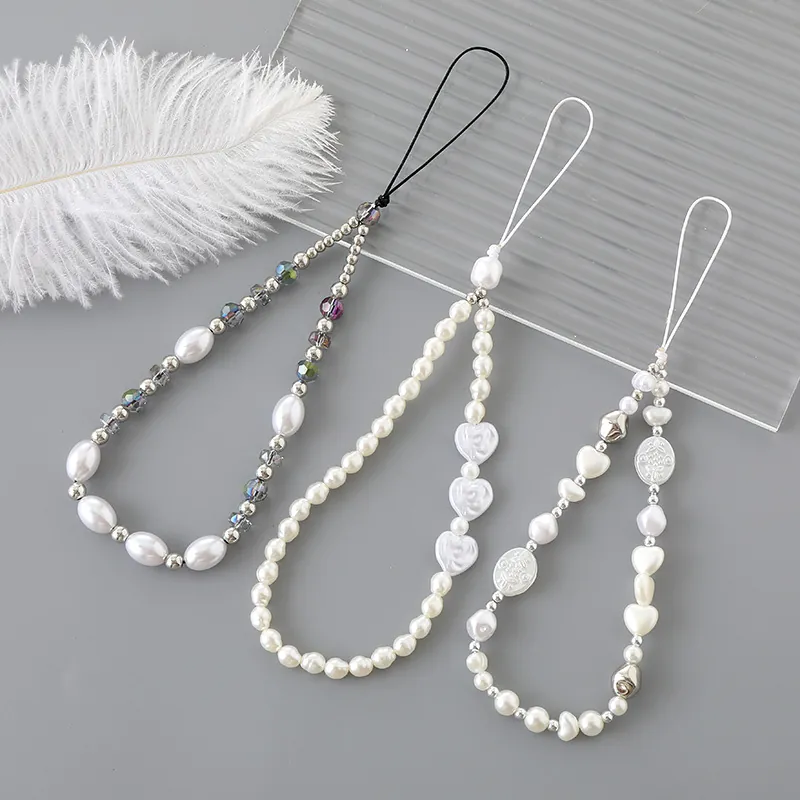 Handmade Beaded Phone Charm Heart Bow Faux Artificial Pearl Strap Lanyard For Women Fashion Phone Case Decor Accessory