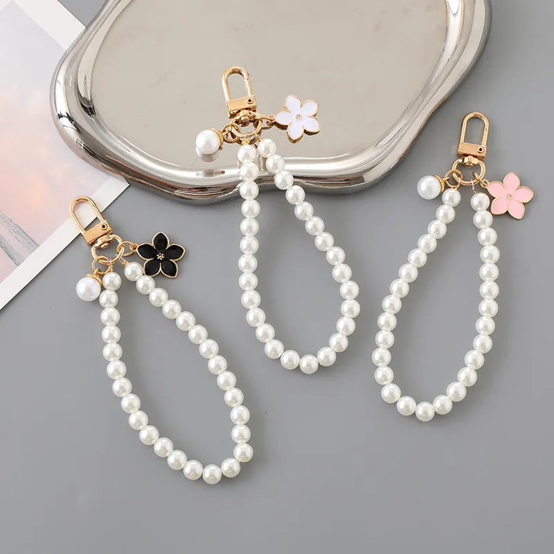 Elegant Handcrafted Imitation Artificial Pearl Bag Charm With Floral And Bowknot Accessories Gold Alloy Lobster Clasp For Women Jewelry