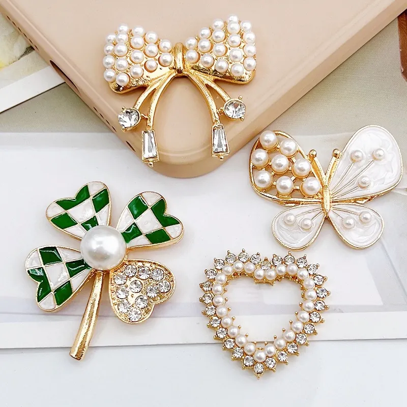 Elegant Alloy Artificial Pearl Rhinestone Shoe Charms Bow Heart Butterfly Clover Decorative Buckles For Hole Shoes DIY Accessories