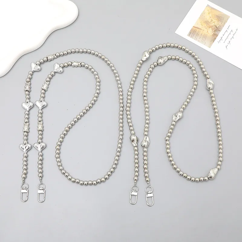 Silberne Perlen Handy-Kette Herz Bär Charms Crossbody Taschengurt Mode Lanyard Mit Metall Karabinerverschluss Für Damen
