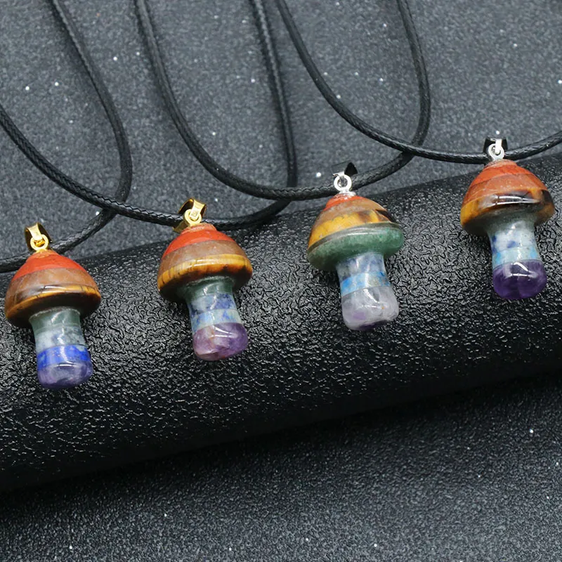 Pendentif Champignon en Pierre Naturelle Cristal de Guérison Chakra Épissé pour la Fabrication de Bijoux Ornement de Micro Paysage